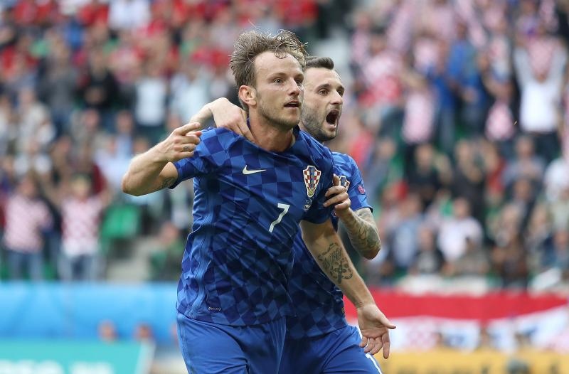 Stadion Geoffroy-Guichard, Saint-Etienne, UEFA EURO 2016., 2. kolo, skupina D, Česka – Hrvatska. Photo: PIXSELL Stadion Geoffroy-Guichard, Saint-Etienne, UEFA EURO 2016., 2. kolo, skupina D, Česka – Hrvatska. Photo: PIXSELL