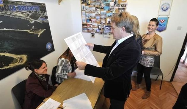 Božidar Kalmeta glasovao je u zadarskim Arbanasima, Foto: Branko Šuljak