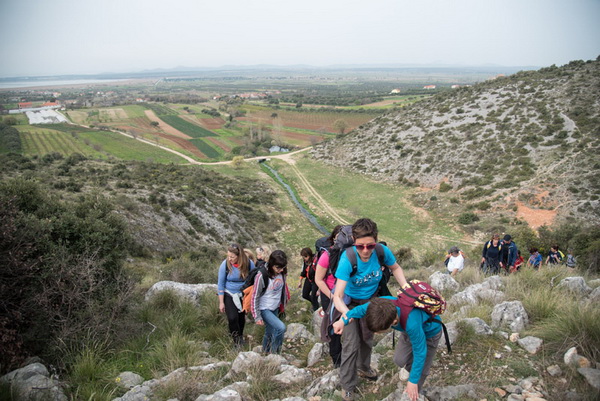 Drugi Planinarski pohod “Hajdemo do Vrane” 2. travnja 2016. Foto: Vinko Pešić