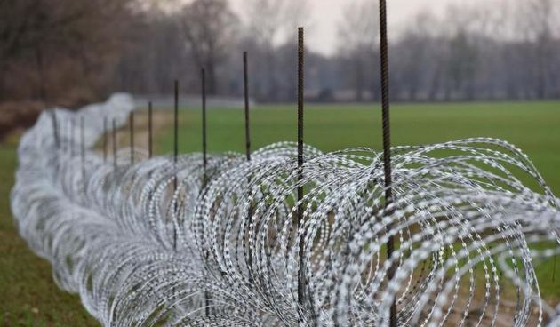 Bodljikava žica na slovensko-hrvatskoj granici, Foto: Vjeran Zganec-Rogulja/PIXSELL