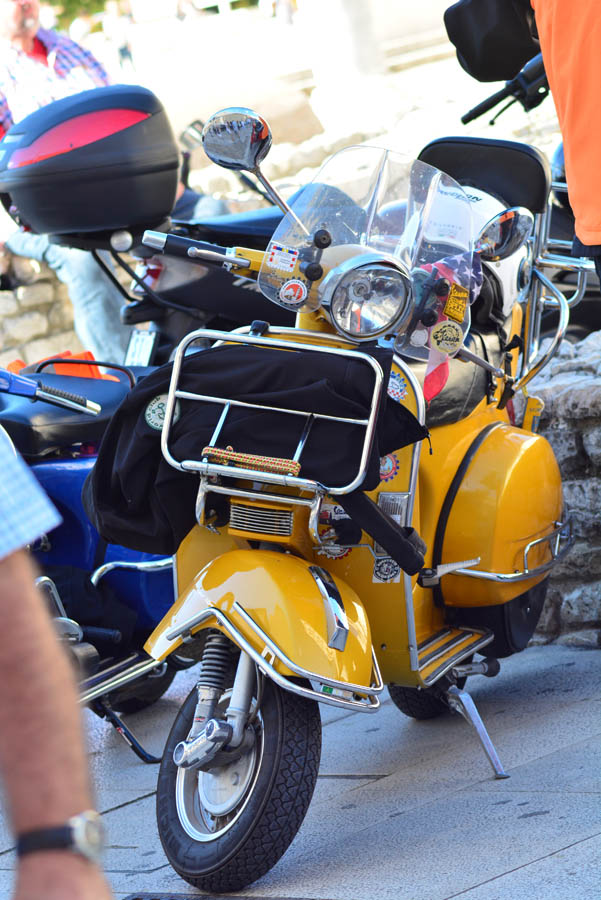 Vespe na Forumu Vespe na Forumu