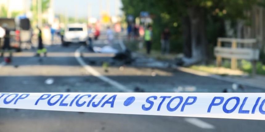 Troje mrtvih u stravičnoj prometnoj nesreći kod Trilja