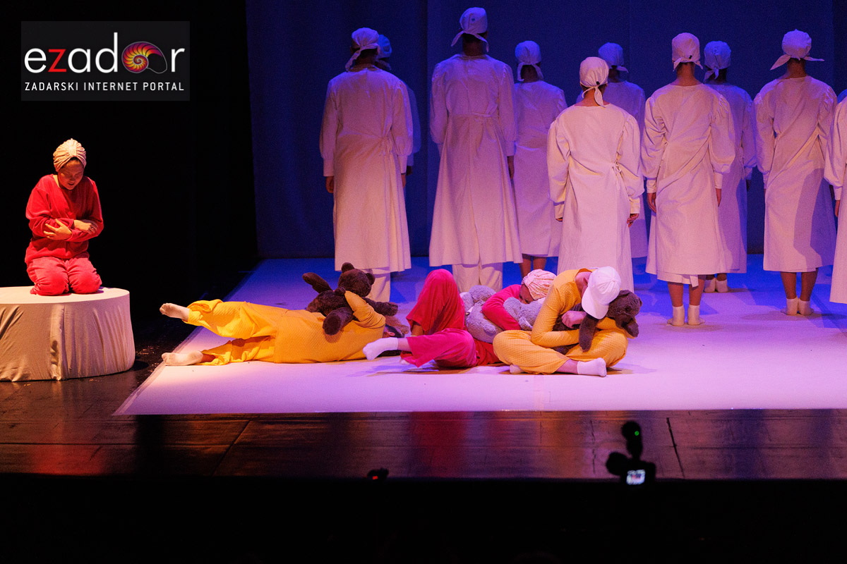 Premijera predstave “Laštik” Kazališne udruge Igrajmo se @ HNK Zadar