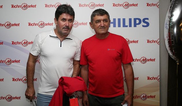 U dvorani Gol Class, Arena Zagreb, odrzana projekcija filma Everest na kojoj su bili gosti Stipe Bozic i Vedran Mlikota koji uskoro zajedno odlaze na Himalaju.