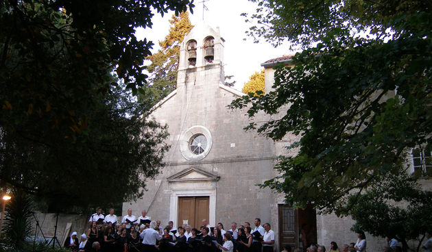 Pohvala knjizi na Školjiću; Preko 26. srpnja 2009.