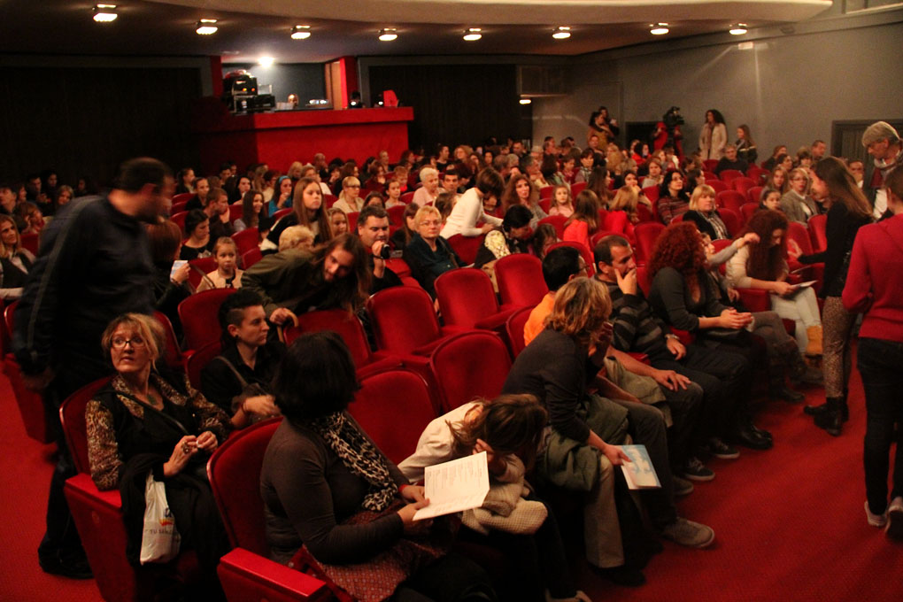 Večer Za Nives, plesni ansambli, foto: Iva Perinčić