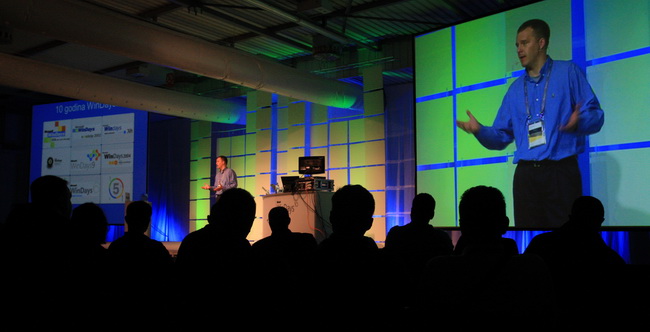 Rovinj, 190410.
U staroj TDR-ovoj tvornici cigareta pocela je deseta konferencija WinDays. Ove godine WinDays konferencija je podjeljena na dve tematske jedinice: prvi je WinDays tehnology koji traje od 19. do 22. 4. te WinDays business koji ce se odrzat Rovinj, 190410.
U staroj TDR-ovoj tvornici cigareta pocela je deseta konferencija WinDays. Ove godine WinDays konferencija je podjeljena na dve tematske jedinice: prvi je WinDays tehnology koji traje od 19. do 22. 4. te WinDays business koji ce se odrzat