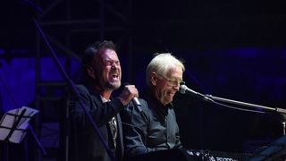 Koncert Olivera Dragojevića i Zlatana Stipišića u pulskoj Areni. Kao gosti nastupili su 2CELLOS. Photo: Duško Marušić/PIXSELL