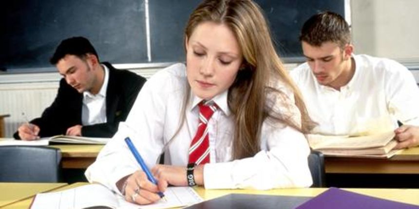 Mladež u školi (Intematemedicine.com.hr)