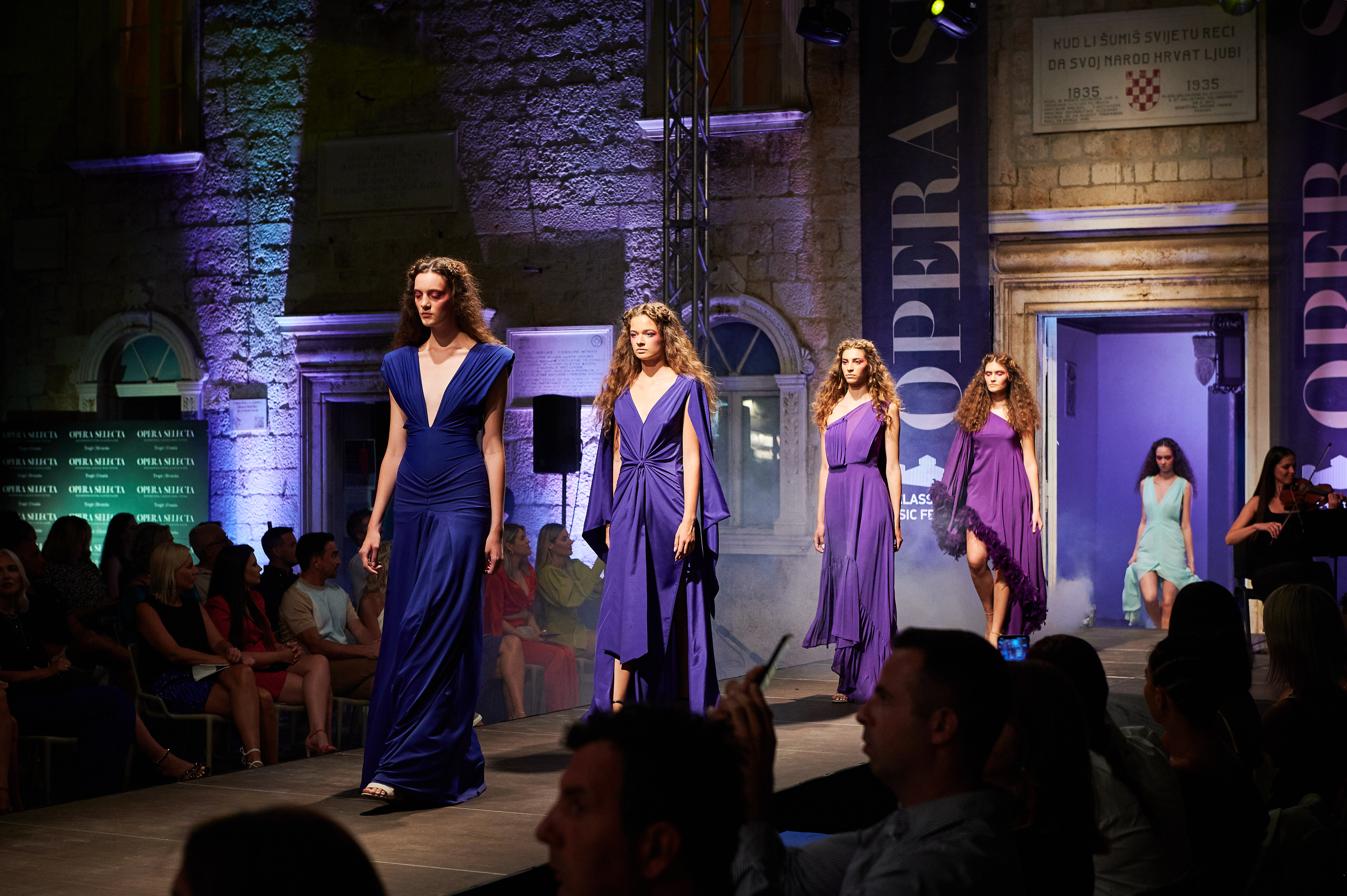 Krié Design i Vortex Strings priredili spektakl u Trogiru