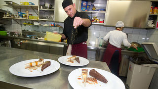 Blagdanska večera u restoranu Kornat, foto: Leo Banić Blagdanska večera u restoranu Kornat, foto: Leo Banić