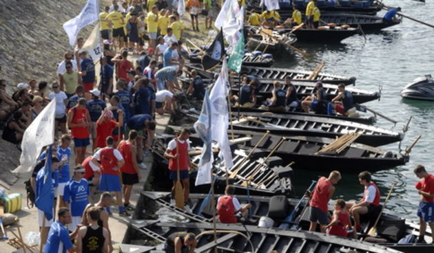 Metkovic, 140810.
Trinaesti maraton ladja vozi se od Metkovica do Ploca u duzini od 22,5 kilometara. U maratonu je nastupilo oko 600 veslaca u 35 ladjarskih posada.
Foto: Denis Jerkovic / Cropix