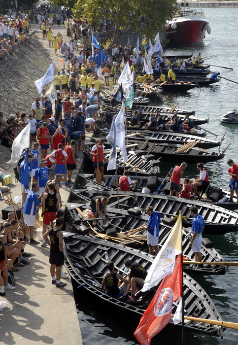 Metkovic, 140810.
Trinaesti maraton ladja vozi se od Metkovica do Ploca u duzini od 22,5 kilometara. U maratonu je nastupilo oko 600 veslaca u 35 ladjarskih posada.
Foto: Denis Jerkovic / Cropix