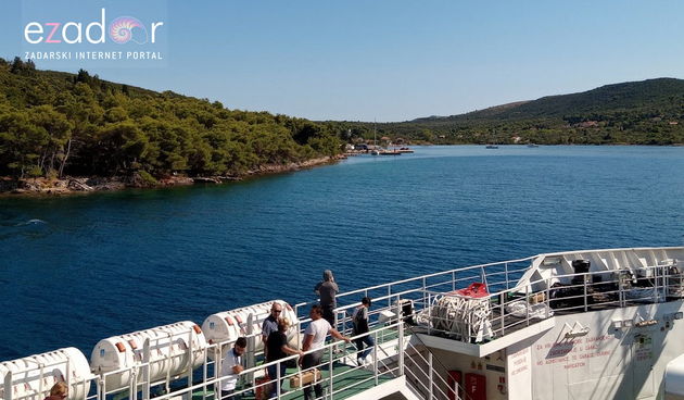 Trajektno pristanište Brbinj