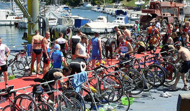 Biciklistički start super triatlona u Puli, Foto: triatlon.hr