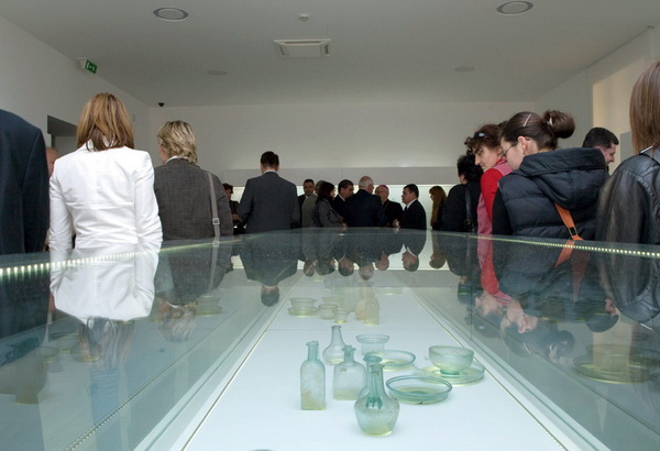 Muzej Antickog stakla, svecano otvaranje 5.5.2009.