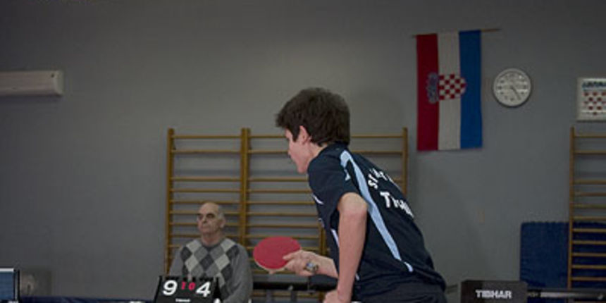 stolni tenis stolni tenis