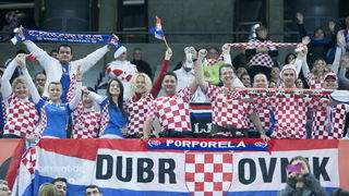 Barcelona 250113.
Gradska dvorana Palau Sant Jordi.
Svjetsko prvenstvo u rukometu za muskarce Spanjolska 2013.
Utakmica polufinala izmedju Hrvatske i Danske.
Na fotografiji: navijaci.
Foto: Ante Cizmic / CROPIX Barcelona 250113.
Gradska dvorana Palau Sant Jordi.
Svjetsko prvenstvo u rukometu za muskarce Spanjolska 2013.
Utakmica polufinala izmedju Hrvatske i Danske.
Na fotografiji: navijaci.
Foto: Ante Cizmic / CROPIX