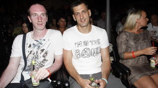 Zadar, 150711.
Druga vecer Zadar Fashion Nightsa, kojeg organiziraju Stefany Hohnjec i Aleksandra Grdic. Revije se odrzavaju na Forumu kraj crvke Sv Donata.
Na slici: kosarkasi Ivan Perincic i Gordan Giricek.
Foto: Jure Miskovic / CROPIX Zadar, 150711.
Druga vecer Zadar Fashion Nightsa, kojeg organiziraju Stefany Hohnjec i Aleksandra Grdic. Revije se odrzavaju na Forumu kraj crvke Sv Donata.
Na slici: kosarkasi Ivan Perincic i Gordan Giricek.
Foto: Jure Miskovic / CROPIX