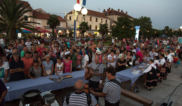 Dvadeset tisuća posjetitelja na Biogradskoj noći, foto: Vinko Pešić