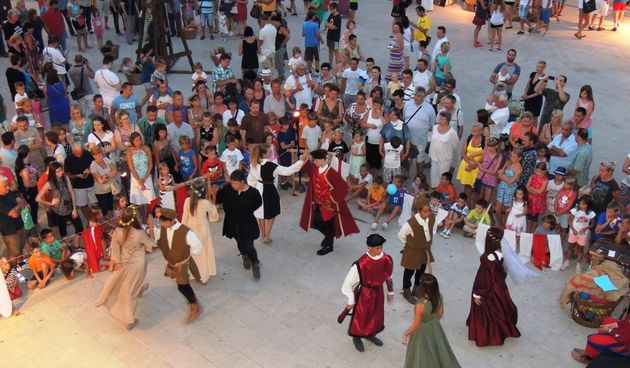 Pag, Foto:Narodni l.