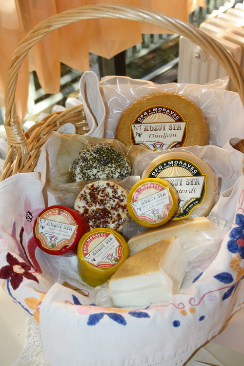 11. Izložba ovčjih i kozjih sireva, Foto: Mladen Malik