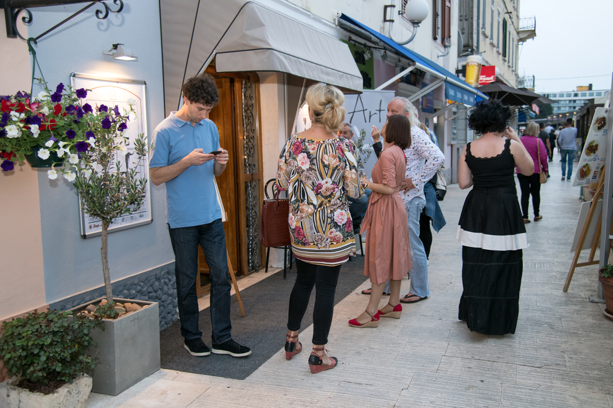 “Stađuni”: Izložba Karin Grenc u Biogradu na moru “Stađuni”: Izložba Karin Grenc u Biogradu na moru