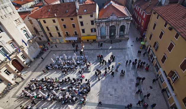 Đir po gradu 28. siječnja 2012. štekati Narodni trg (foto:Saša Čuka)