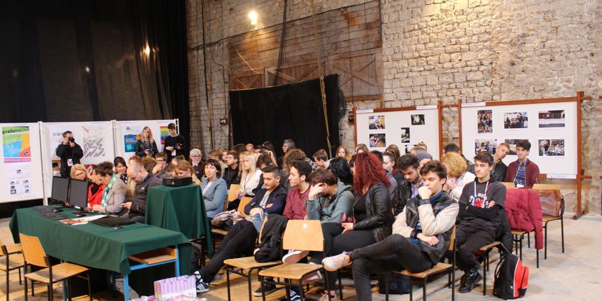 Uspješno održana Državna smotra učenika srednjih škola Republike Hrvatske iz obrazovnog sektora Grafičke tehnologije i audiovizualnih tehnologija u Zadru Uspješno održana Državna smotra učenika srednjih škola Republike Hrvatske iz obrazovnog sektora Grafičke tehnologije i audiovizualnih tehnologija u Zadru