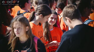 #ZDBT2017: Snimanje Milenijske fotografije košarkaške lopte na Pozdravu suncu #ZDBT2017: Snimanje Milenijske fotografije košarkaške lopte na Pozdravu suncu