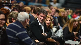 Mjuzikl Mamma Mia kazališta Komedija u dvorani Krešimir Ćosić