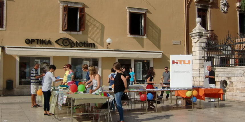 Tjedan cjeloživotnog učenja 2011., sajam obrazovanja na Narodnom trgu