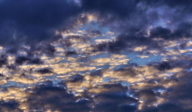Oblaci nad Zadrom, Foto: Magla promijenila uobičajene prizore grada i okolice, Foto: Leonard Kvarantan