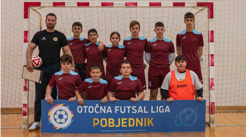 Krenula Otočna futsal liga Krenula Otočna futsal liga