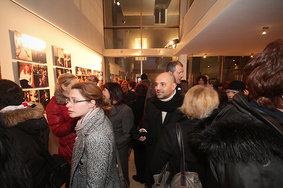 Prva samostalna izložba Ive Perinčić ” Čarolija Kazališta lutaka “