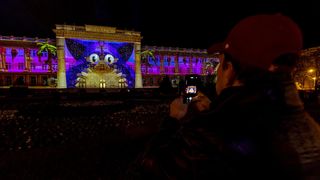 Festival svjetla – Instalacija Odd Dynamics na pročelju muzeja Mimara