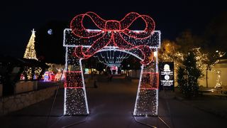 Božićna svjetla i adventski ugođaj na Viru