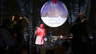 Na Zrinjevcu otvoren Advent u Zagrebu
