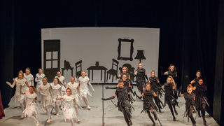 HNK Zadar: Predstava plesne udruge Gesta – “Odgojooj”