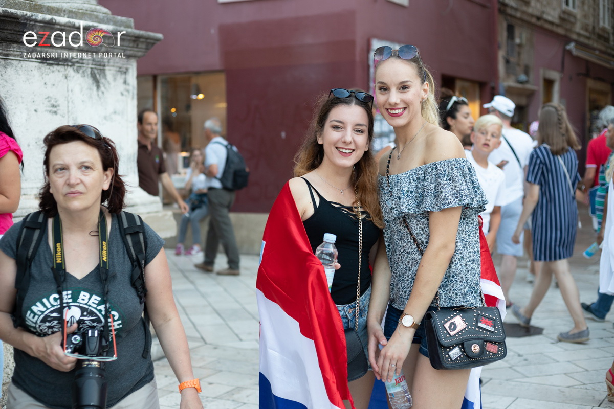 Veličanstven doček četvorice zadarskih Vatrenih Veličanstven doček četvorice zadarskih Vatrenih