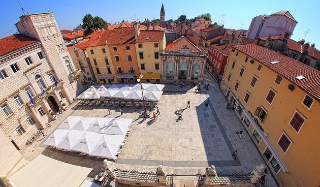 Narodni trg, Zadar iz zraka by Leo Banić