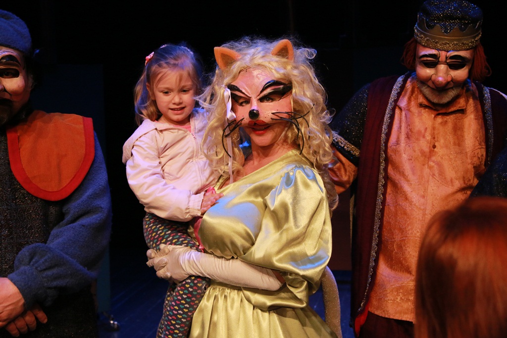 Svjetski dan lutkarstva uz predstavu “Mačak u čizmama” Svjetski dan lutkarstva uz predstavu “Mačak u čizmama”