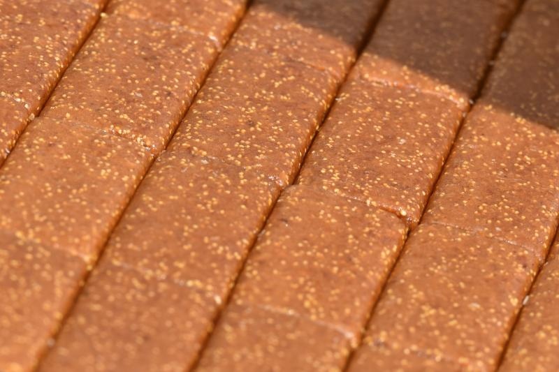 U sklopu 9. Festivala smokve na Trgu pet bunara održava se sajam smokava na kojem proizvođači i prerađivači izlažu i prodaju svoje artikle. Photo: Dino Stanin/PIXSELL U sklopu 9. Festivala smokve na Trgu pet bunara održava se sajam smokava na kojem proizvođači i prerađivači izlažu i prodaju svoje artikle. Photo: Dino Stanin/PIXSELL