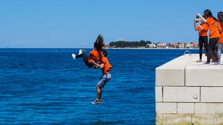 Ludijada maturanata na zadarskoj rivi 17. svibnja 2016. Foto: Bojan Bogdanić