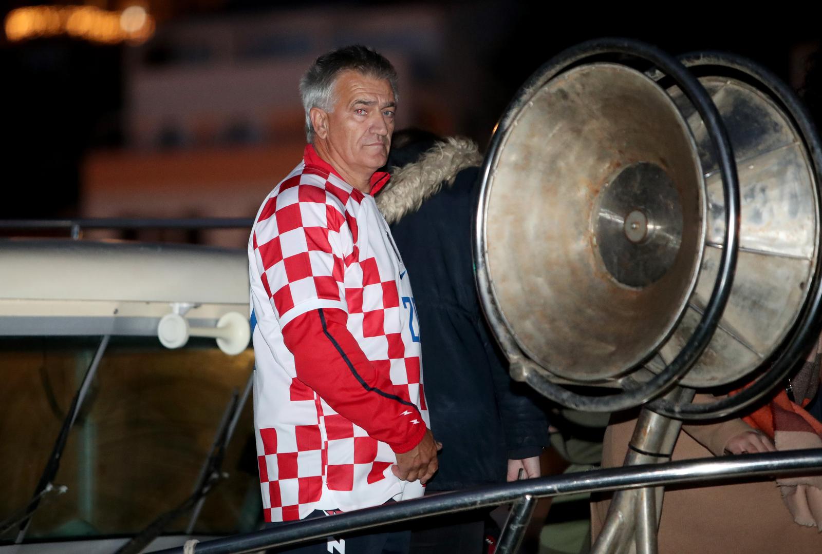 Veličanstveni doček brončanog Joška Gvardiola @ Novigrad Veličanstveni doček brončanog Joška Gvardiola @ Novigrad