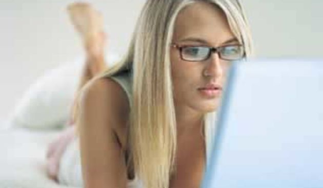 facebook,laptop (Foto: orionttechnology.com)