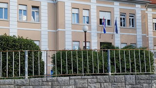 Završna faza radova na rekonstrukciji križanja u Vruljici Završna faza radova na rekonstrukciji križanja u Vruljici