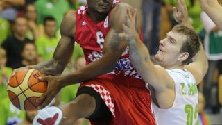 Europsko prvenstvo u kosarci Eurobasket Slovenija 2013., skupina C. Slovenija – Hrvatska 74-76. Photo: Igor Kralj/PIXSELL Europsko prvenstvo u kosarci Eurobasket Slovenija 2013., skupina C. Slovenija – Hrvatska 74-76. Photo: Igor Kralj/PIXSELL