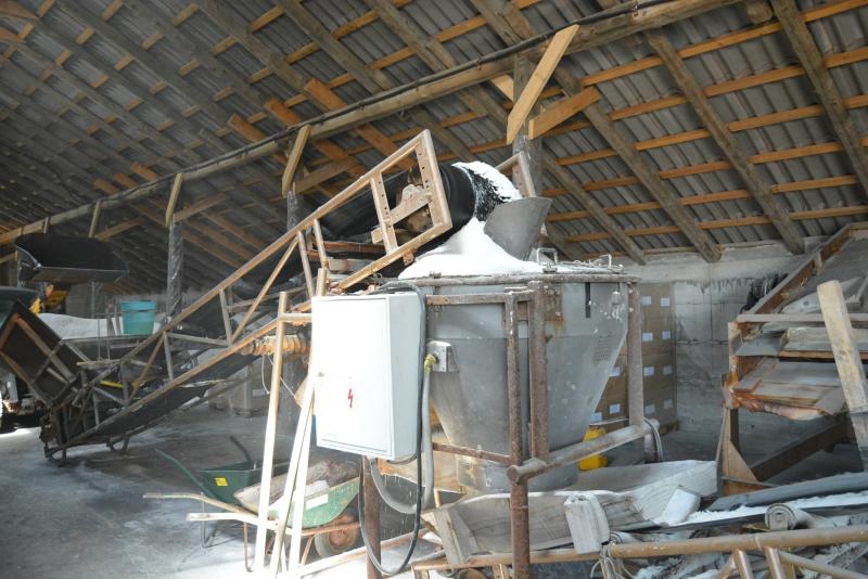 Nin – Povijesni gradic Nin pokraj Zadra za svoju prepoznatljivost ima nadaleko poznatu i najstariju hrvatsku solanu. Pod geslom “Prica o soli…” i dan danas se sol proizvodi na tradicionalan nacin. Photo: Damir Spehar/PIXSELL Nin – Povijesni gradic Nin pokraj Zadra za svoju prepoznatljivost ima nadaleko poznatu i najstariju hrvatsku solanu. Pod geslom “Prica o soli…” i dan danas se sol proizvodi na tradicionalan nacin. Photo: Damir Spehar/PIXSELL