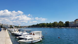 Đir uz more 19. srpnja 2016. – Uvala Draženica, kupalište Jadran, Moprske orgulje i Pozdrav suncu, zadarska riva… Foto: Mladen Malik Đir uz more 19. srpnja 2016. – Uvala Draženica, kupalište Jadran, Moprske orgulje i Pozdrav suncu, zadarska riva… Foto: Mladen Malik